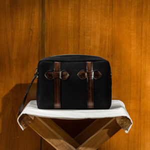 Oliver Signature Canvas Pouch